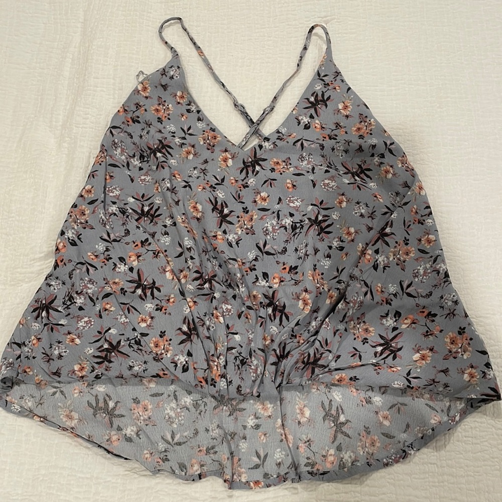 ASTR Tuck Front Top
